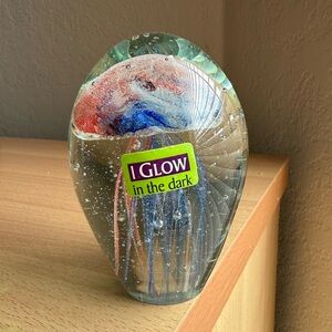 Glass Jellyfish - Glow-in-the-Dark